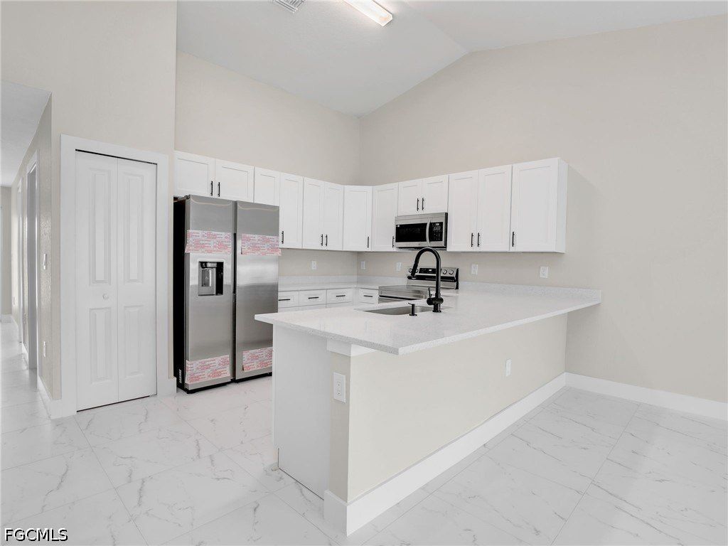 362364 Petite Avenue. Lehigh Acres, FL 33974