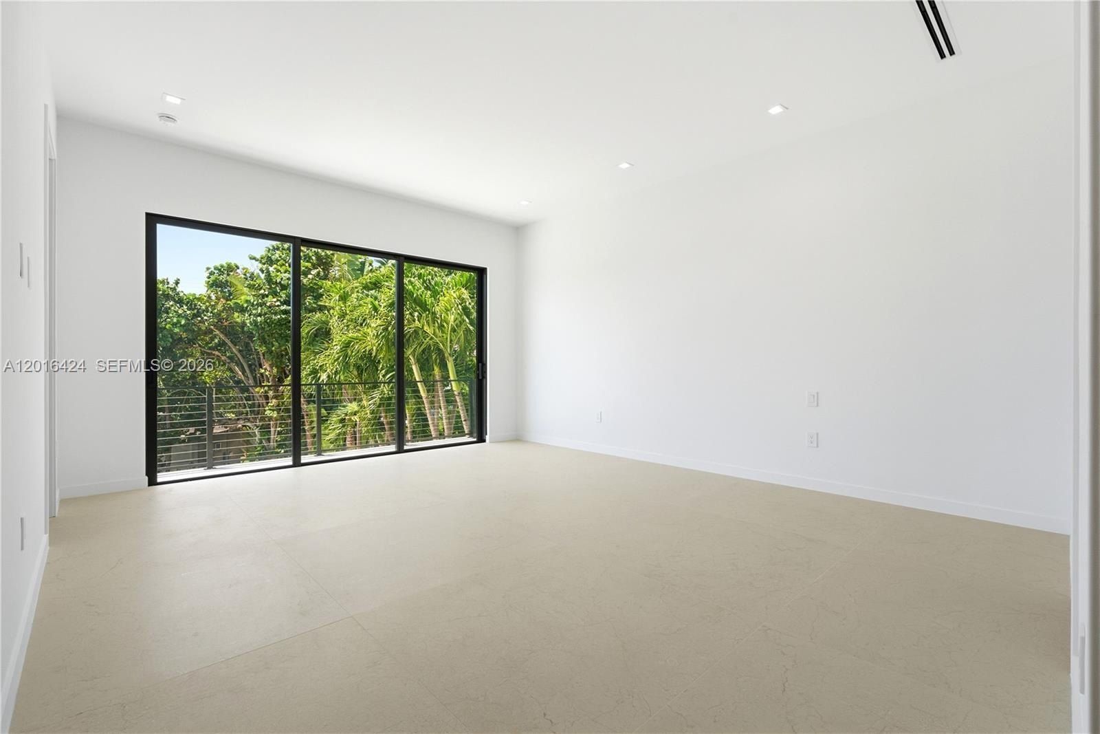 Alamanda Dr. North Miami, FL 33181