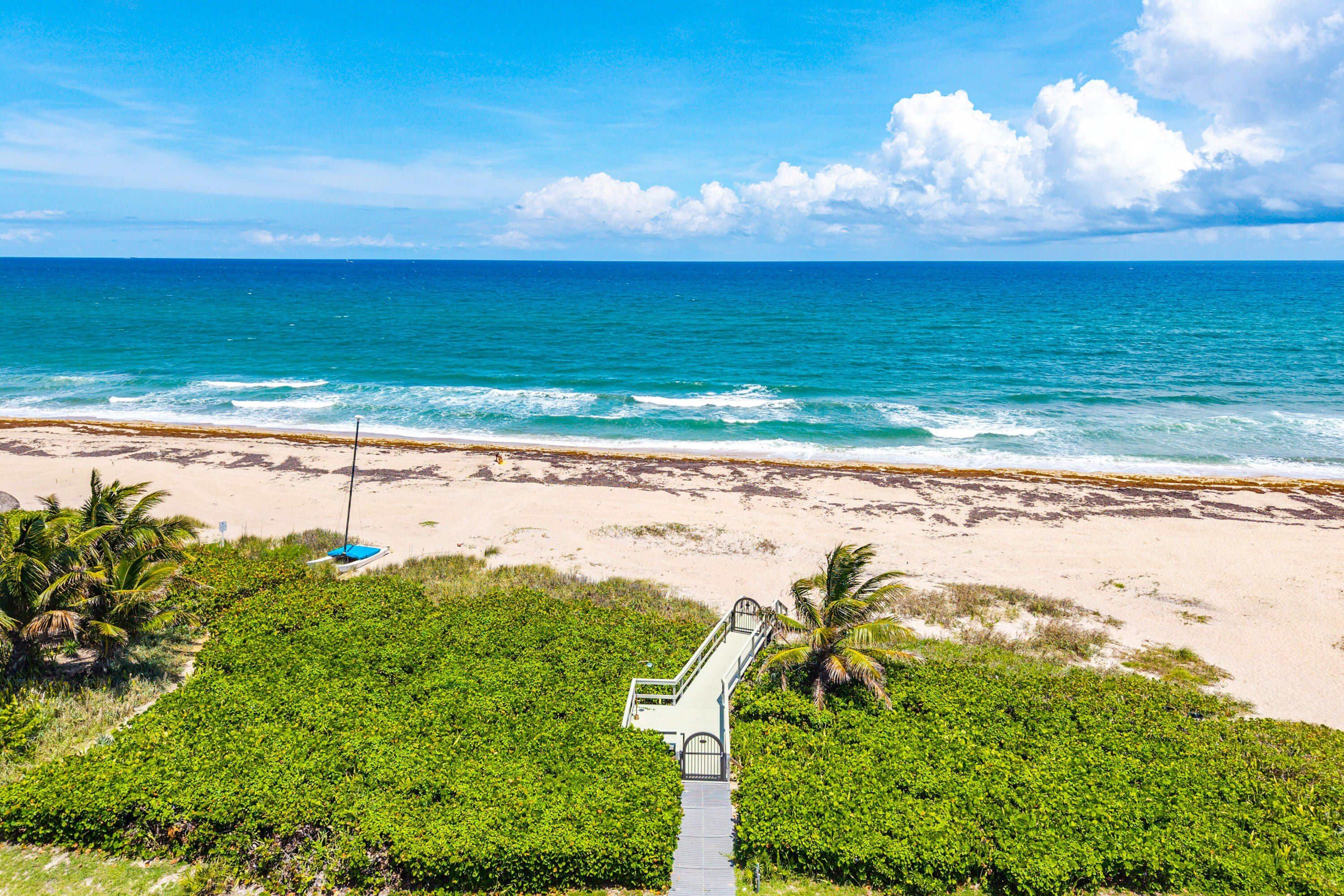 11505 Old Ocean Boulevard. Ocean Ridge, FL 33435