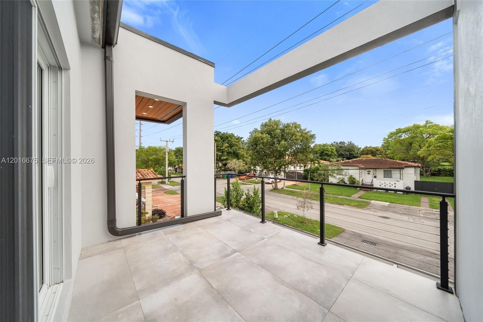 3431  3433 Sw 16 Ter. Miami, FL 33145