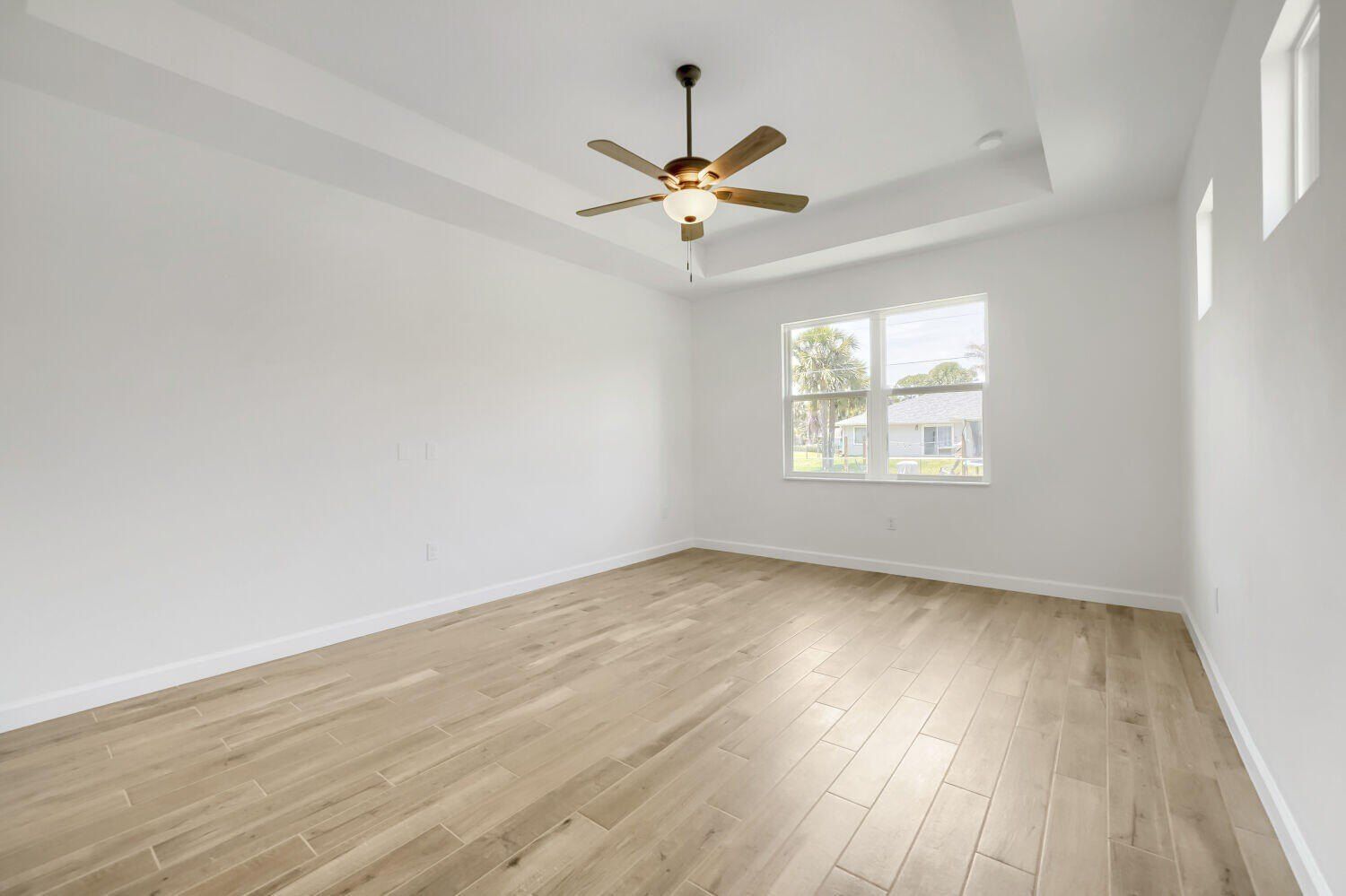 6635 49Th Court. Vero Beach, FL 32967