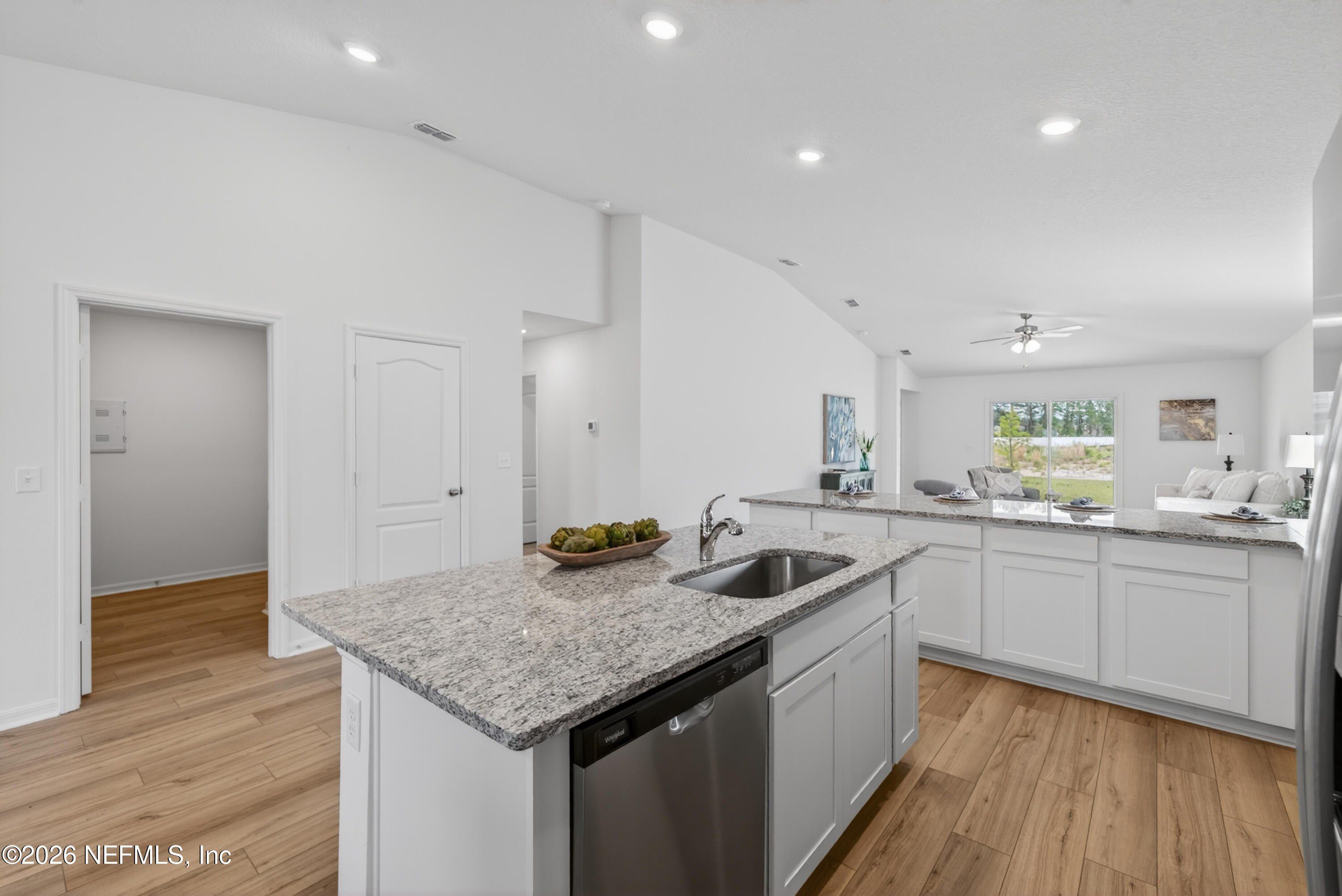6912 Myrtle Oak Road. Jacksonville, FL 32219