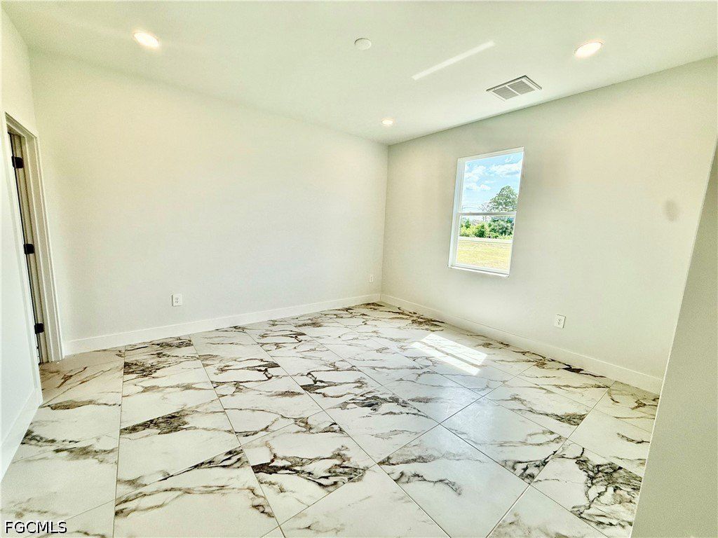 350352 Pullman Street. Lehigh Acres, FL 33974