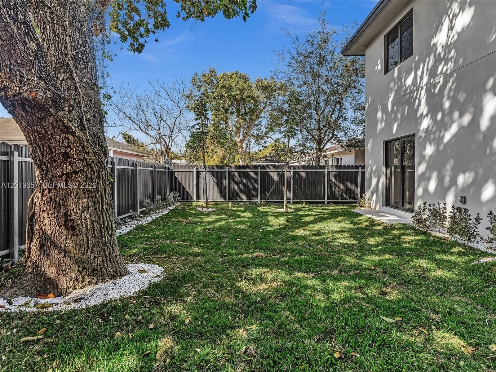 1840 Nw 63Rd St. Miami, FL 33147