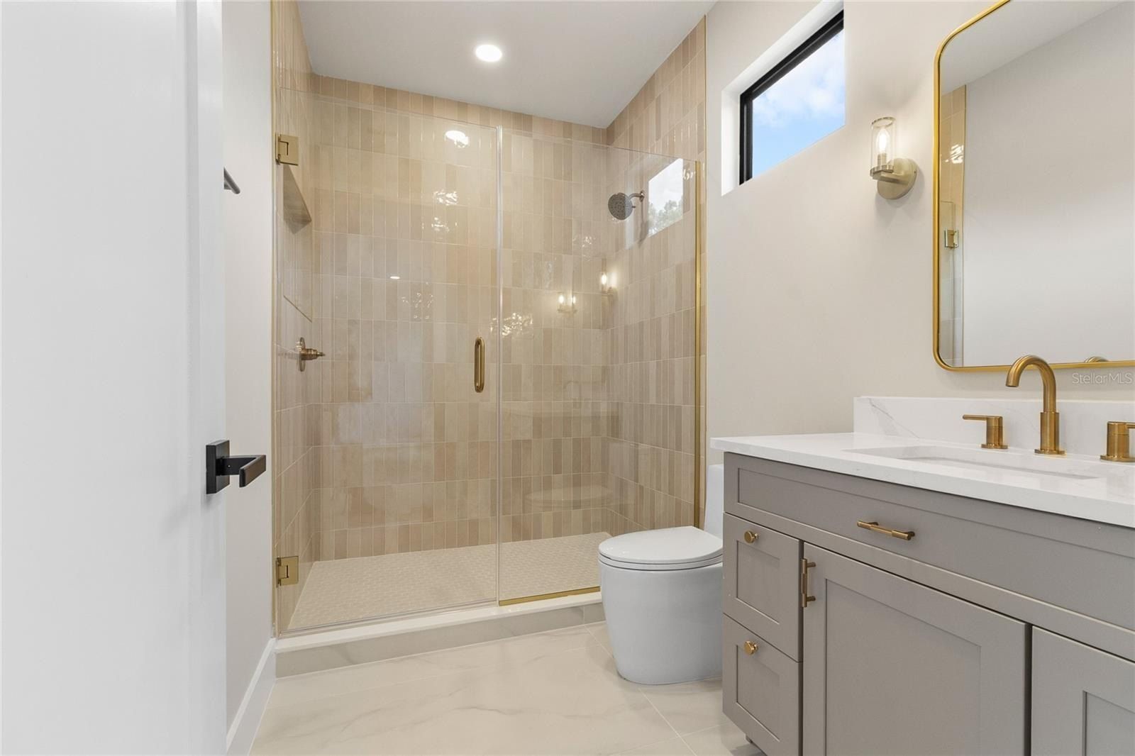 3807 Pelican Lane. Orlando, FL 32803
