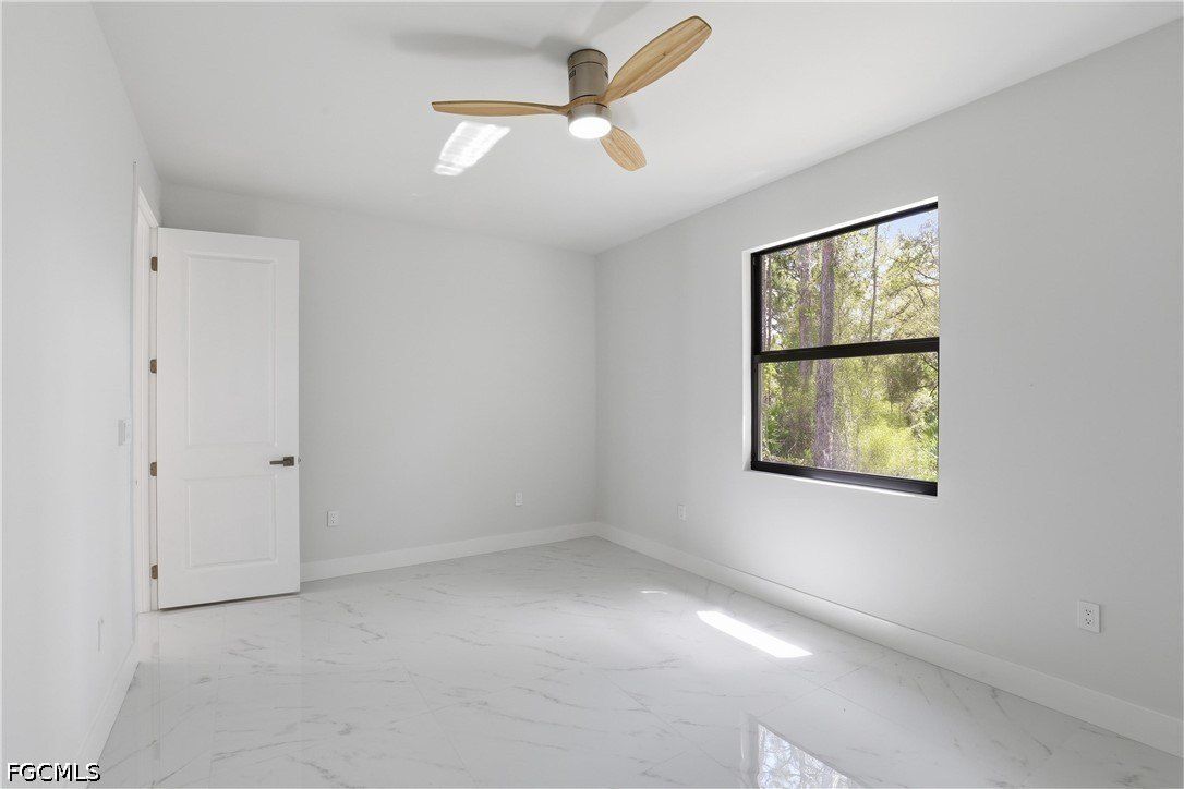 4407 E 13Th Street. Lehigh Acres, FL 33972
