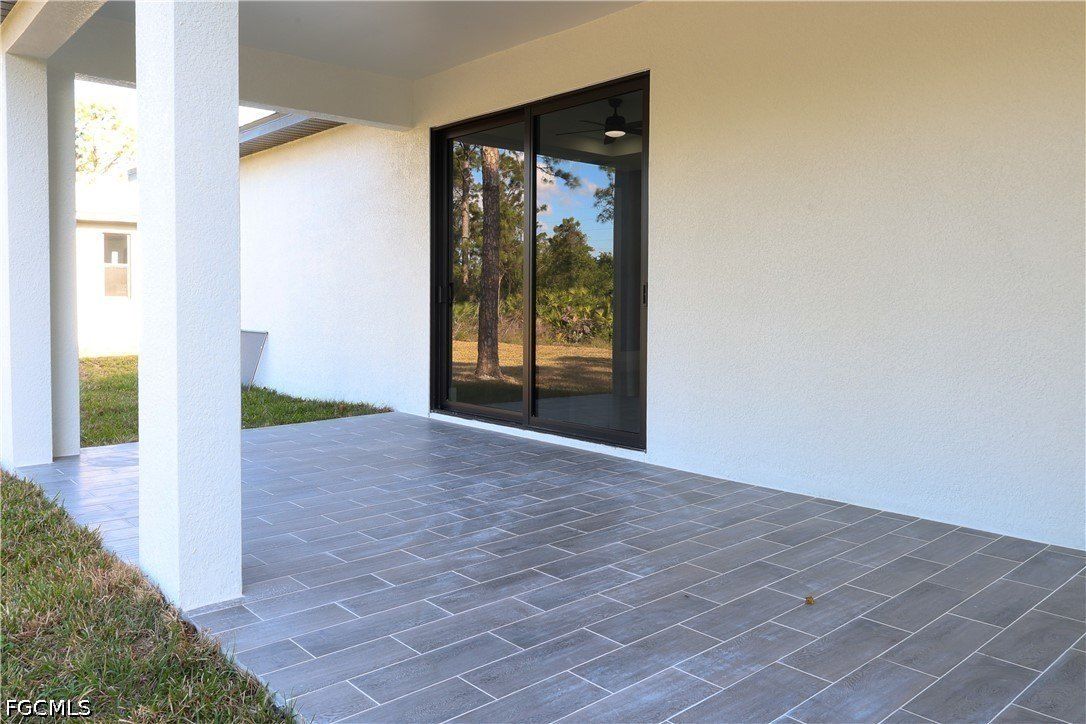 2716 2Nd Street Sw. Lehigh Acres, FL 33976