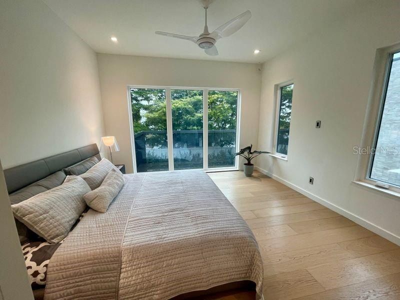 2945 Pyrula Drive. Longboat Key, FL 34228