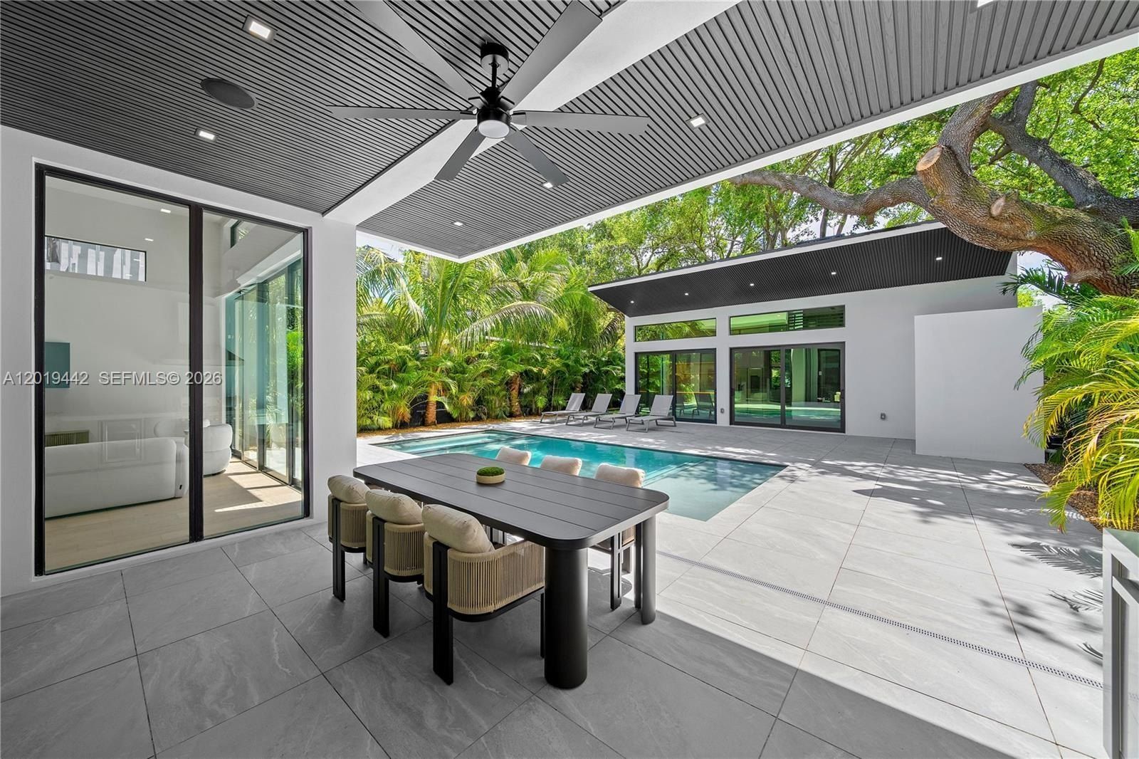 280 Nw 47Th St. Miami, FL 33127