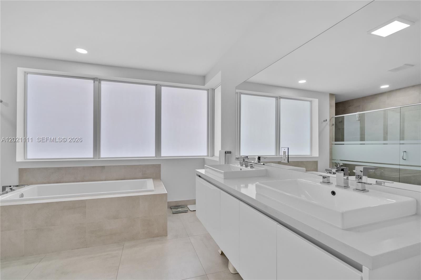 10267 Nw 75Th Ter. Doral, FL 33178