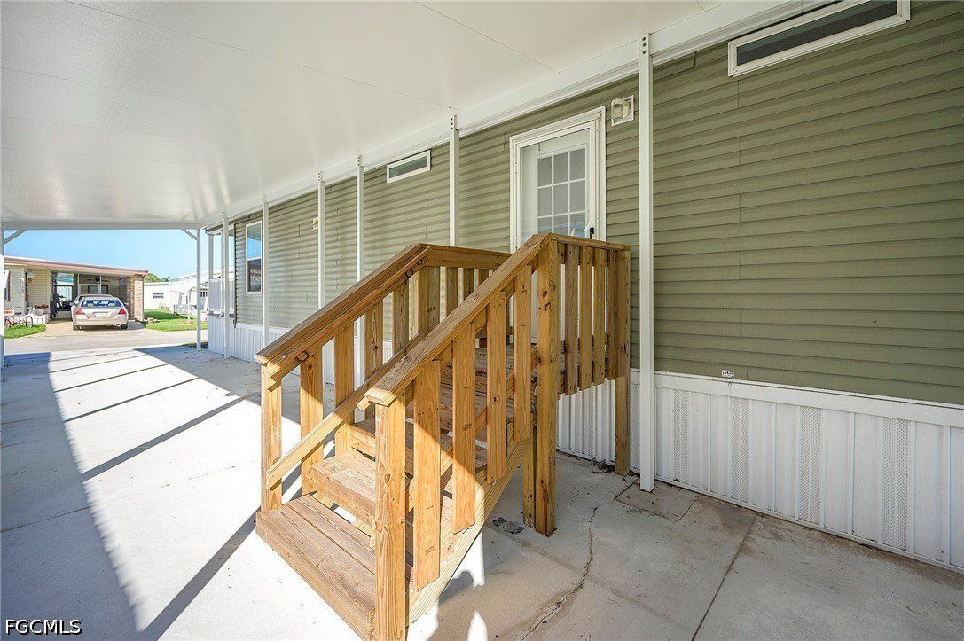 93 Poinsettia Drive. Fort Myers, FL 33905