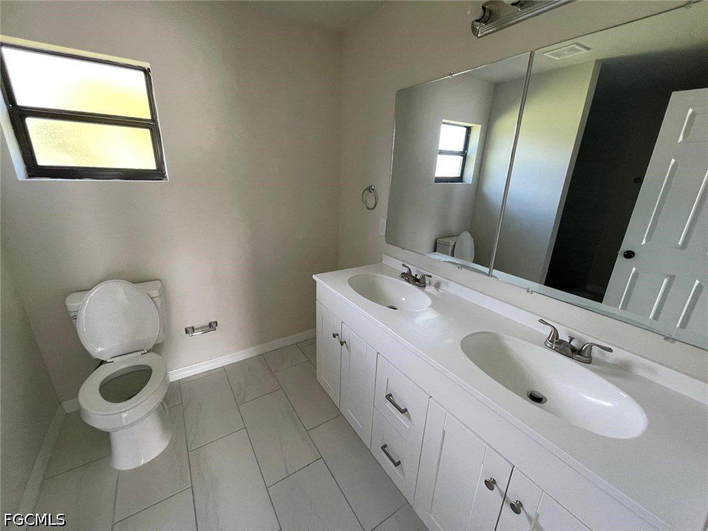 1447 Nw 1St Street. Cape Coral, FL 33993