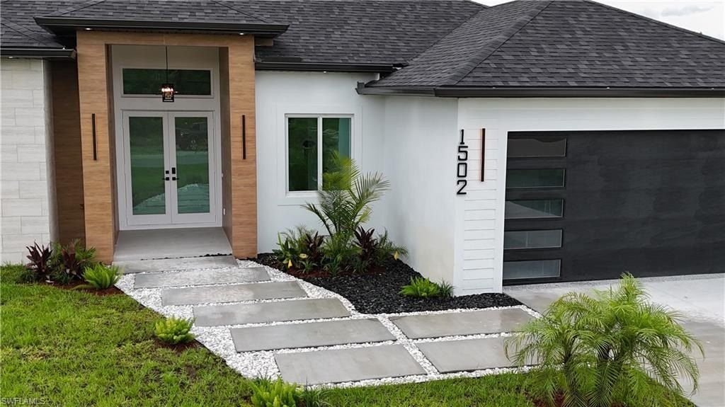 1502 Sara Ave S Lot 5. Lehigh Acres, FL 33976