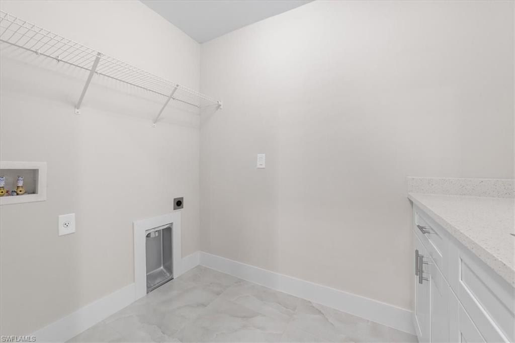 2619 23Rd St Sw. Lehigh Acres, FL 33976