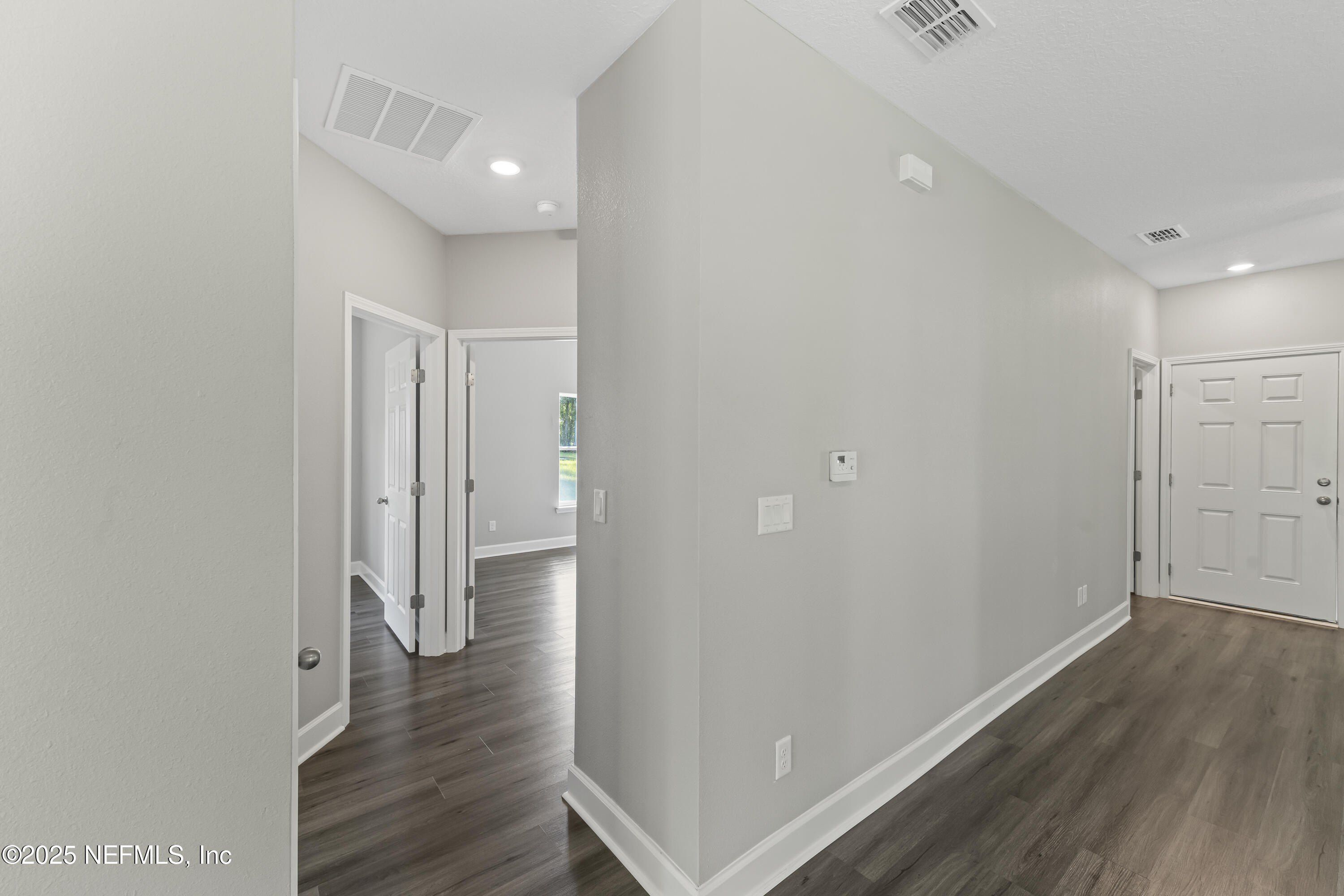8763 Susie Street. Jacksonville, FL 32210