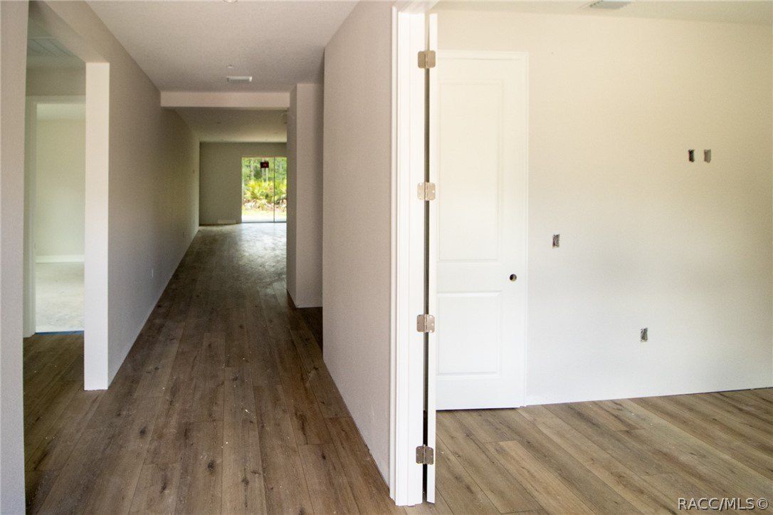 6412 W El Dorado Lane. Beverly Hills, FL 34465