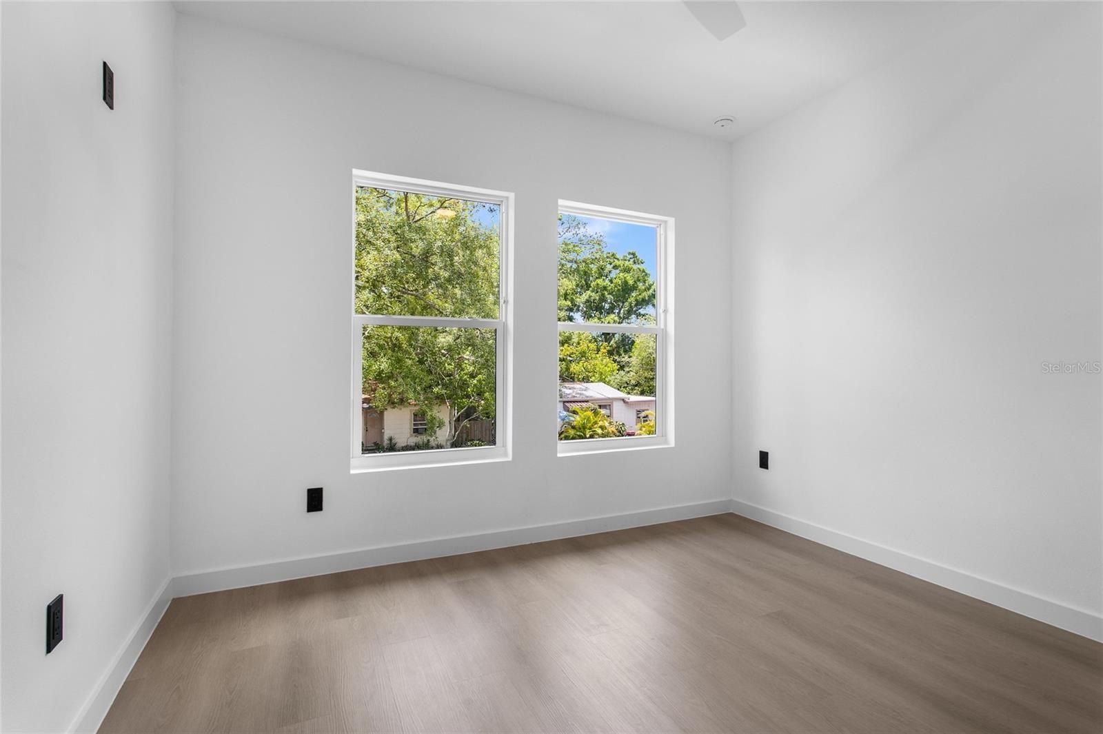 4613 Queensboro Avenue S. St Petersburg, FL 33711