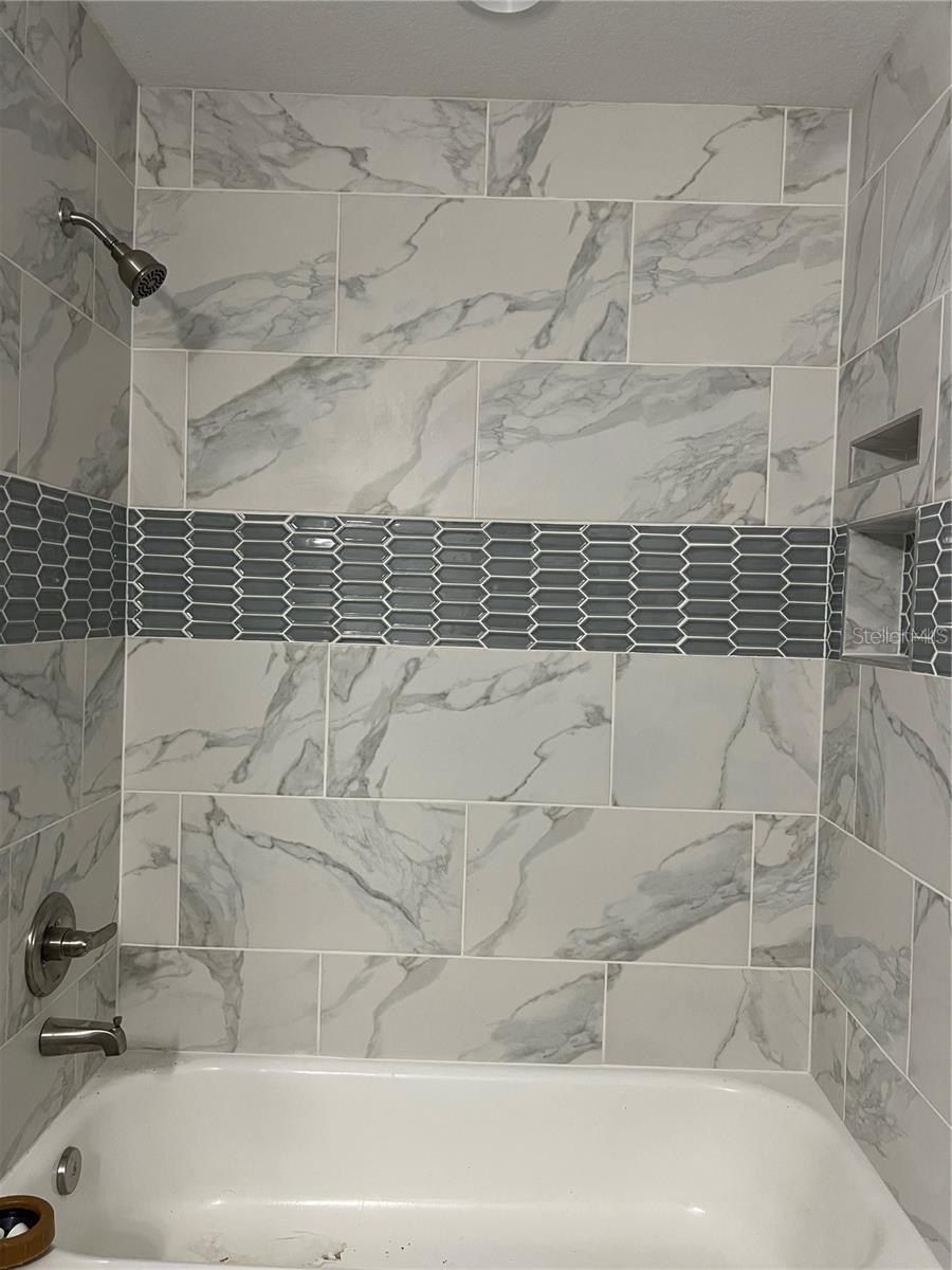 2190 Nw 65Th Place. Ocala, FL 34475