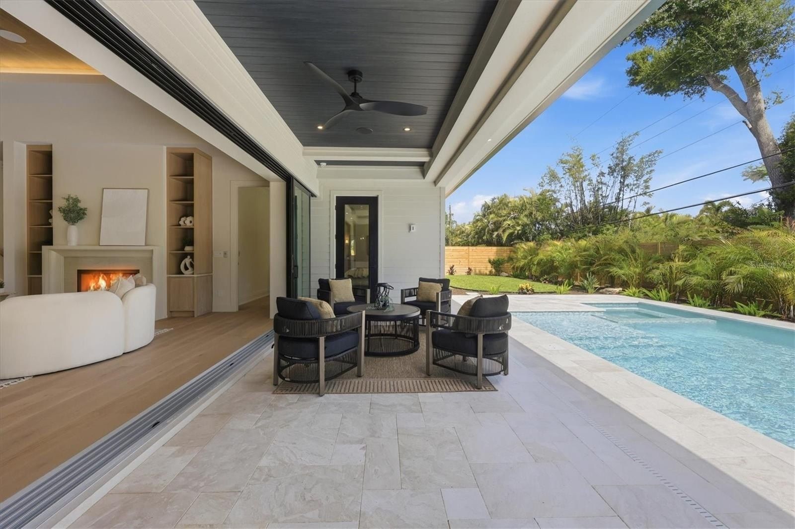 2531 Wisteria Street. Sarasota, FL 34239