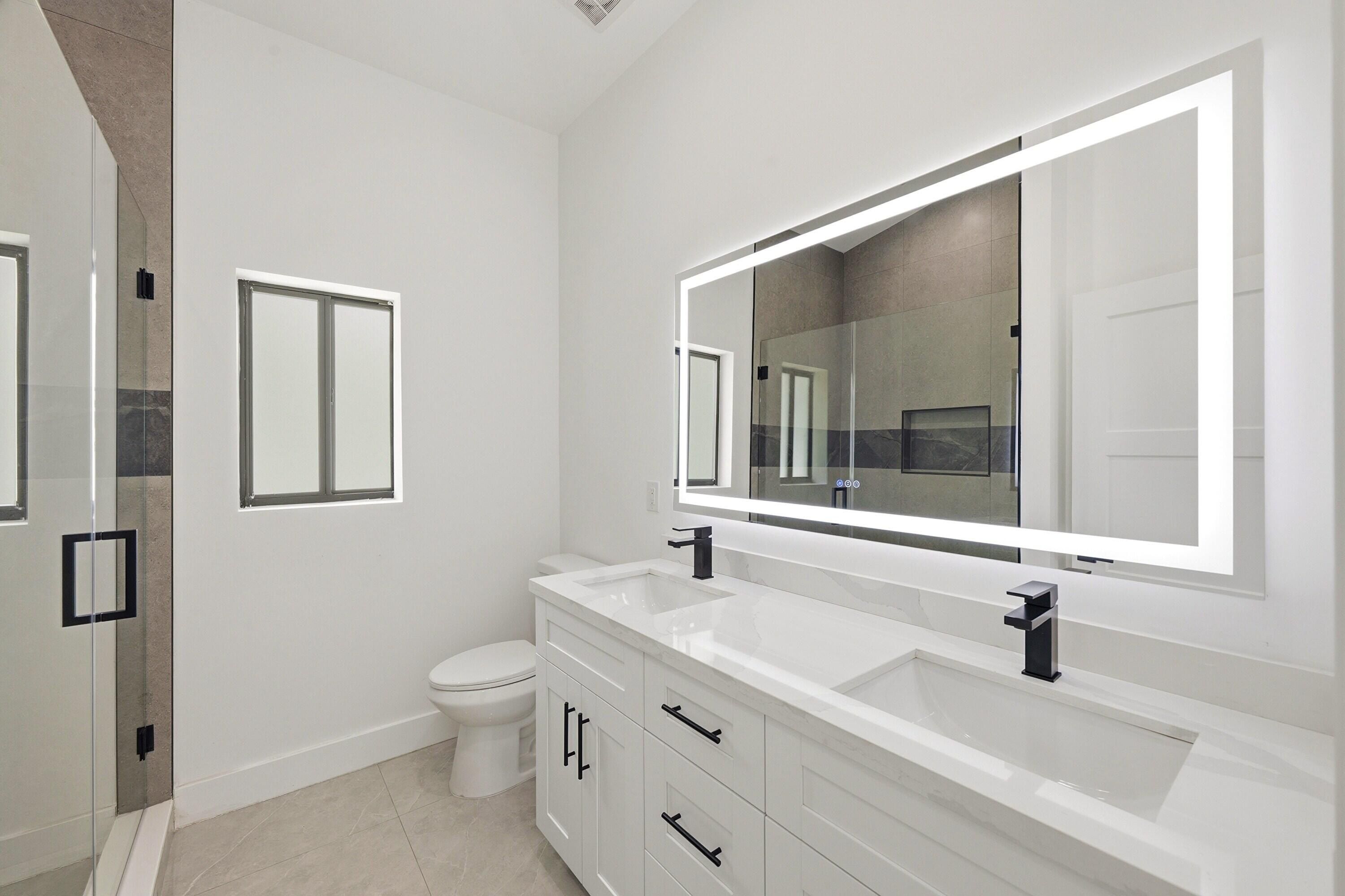 4530 Nw 36Th Court. Fort Lauderdale, FL 33319