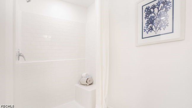1805 Ne 6Th Place. Cape Coral, FL 33909