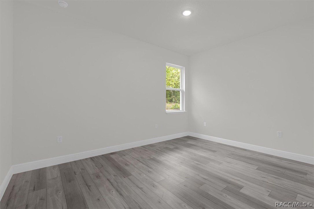 1377 W Alexander Drive. Citrus Springs, FL 34434