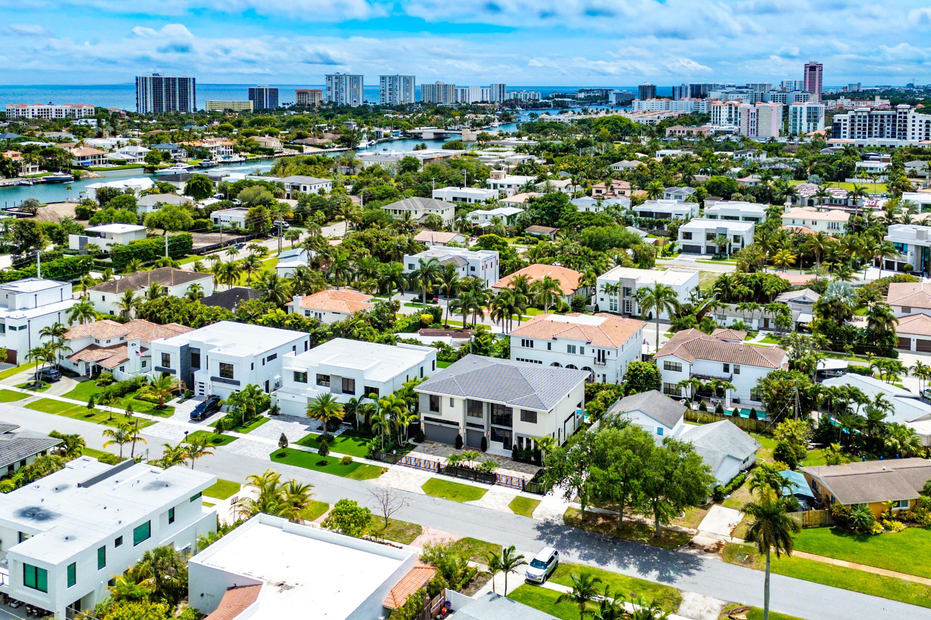 434 Ne 6Th Street. Boca Raton, FL 33432