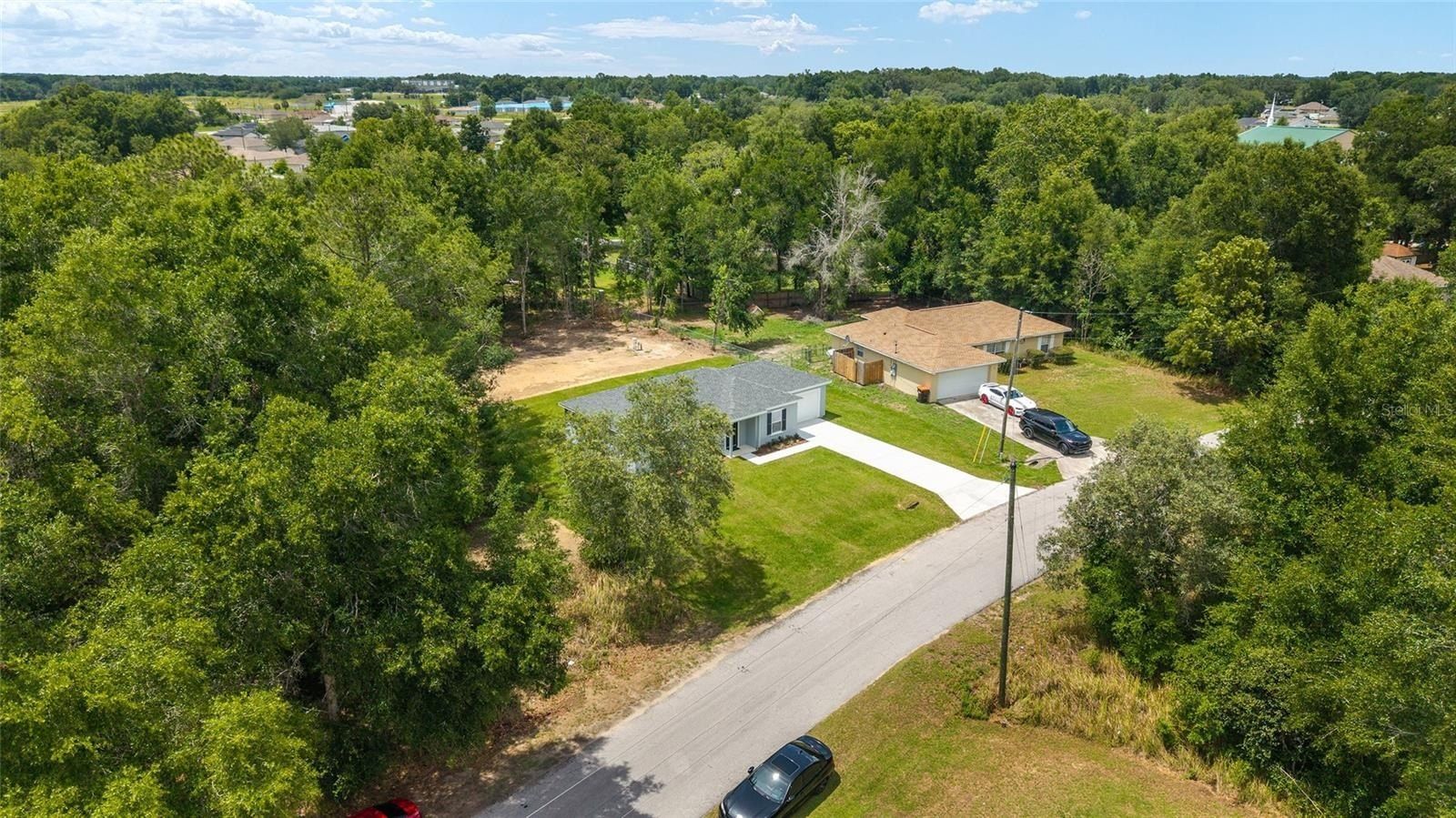 94 Dogwood Drive Loop. Ocala, FL 34472