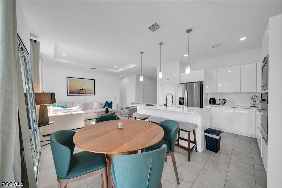 8006 Buttercup Circle. Labelle, FL 33935