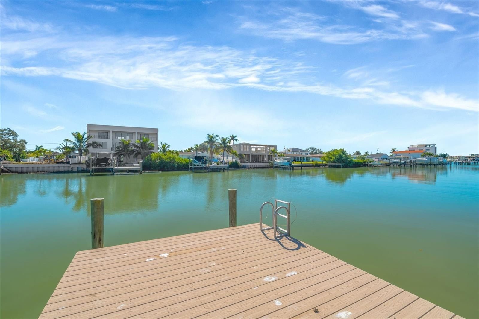 7932 2Nd Avenue S. St Petersburg, FL 33707