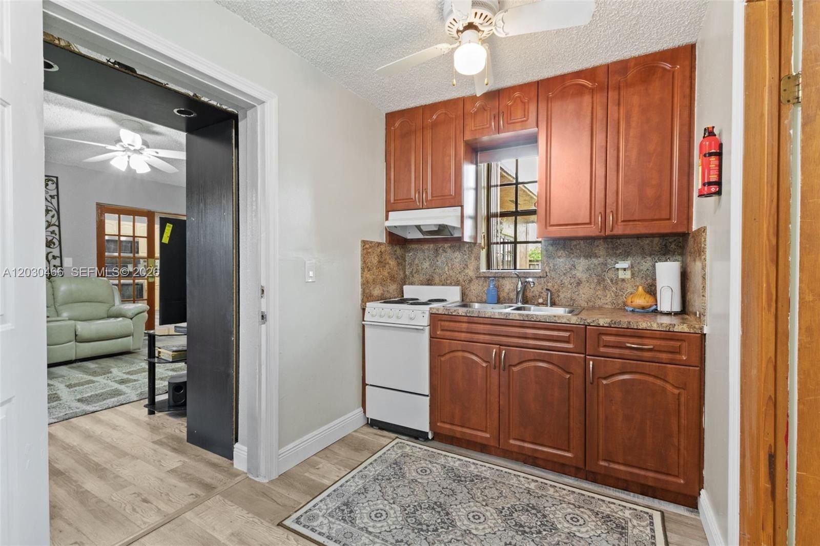 15600 Nw 37Th Pl. Miami Gardens, FL 33054
