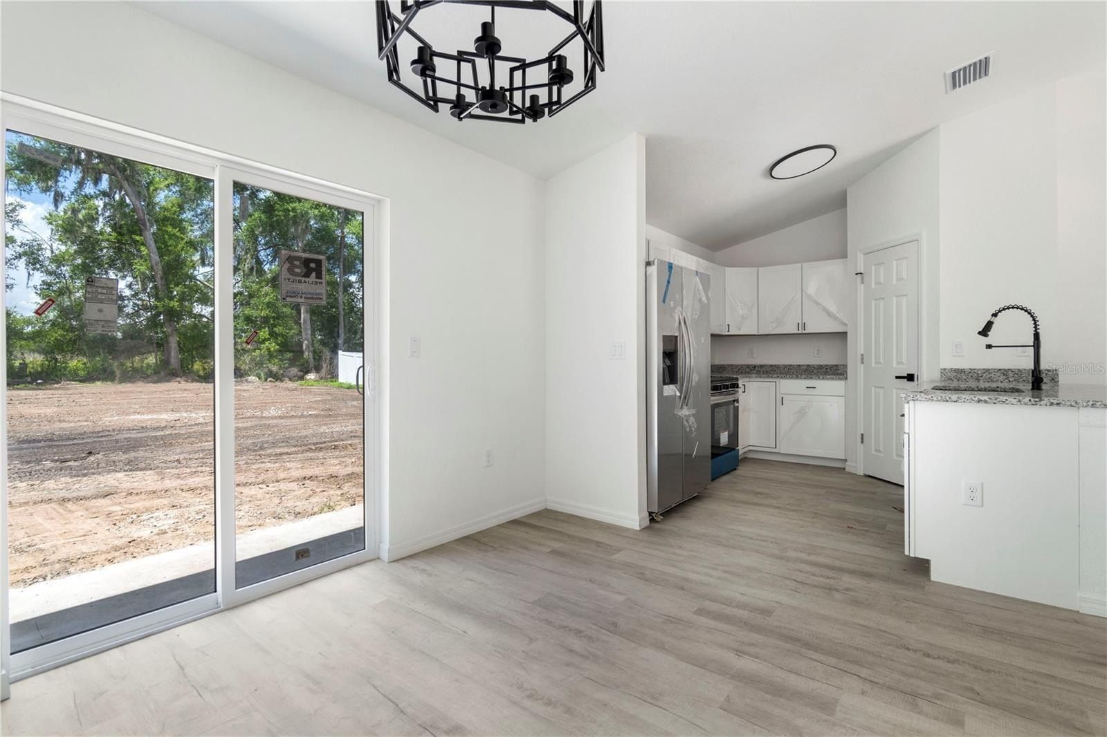 2873 Se 140Th Place. Summerfield, FL 34491