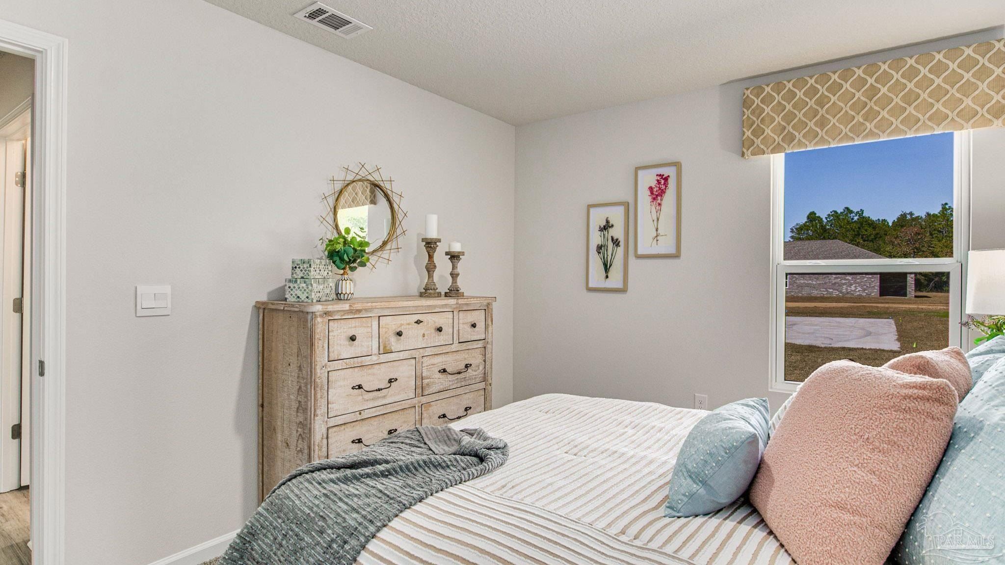 9724 Dutton Ln. Milton, FL 32583