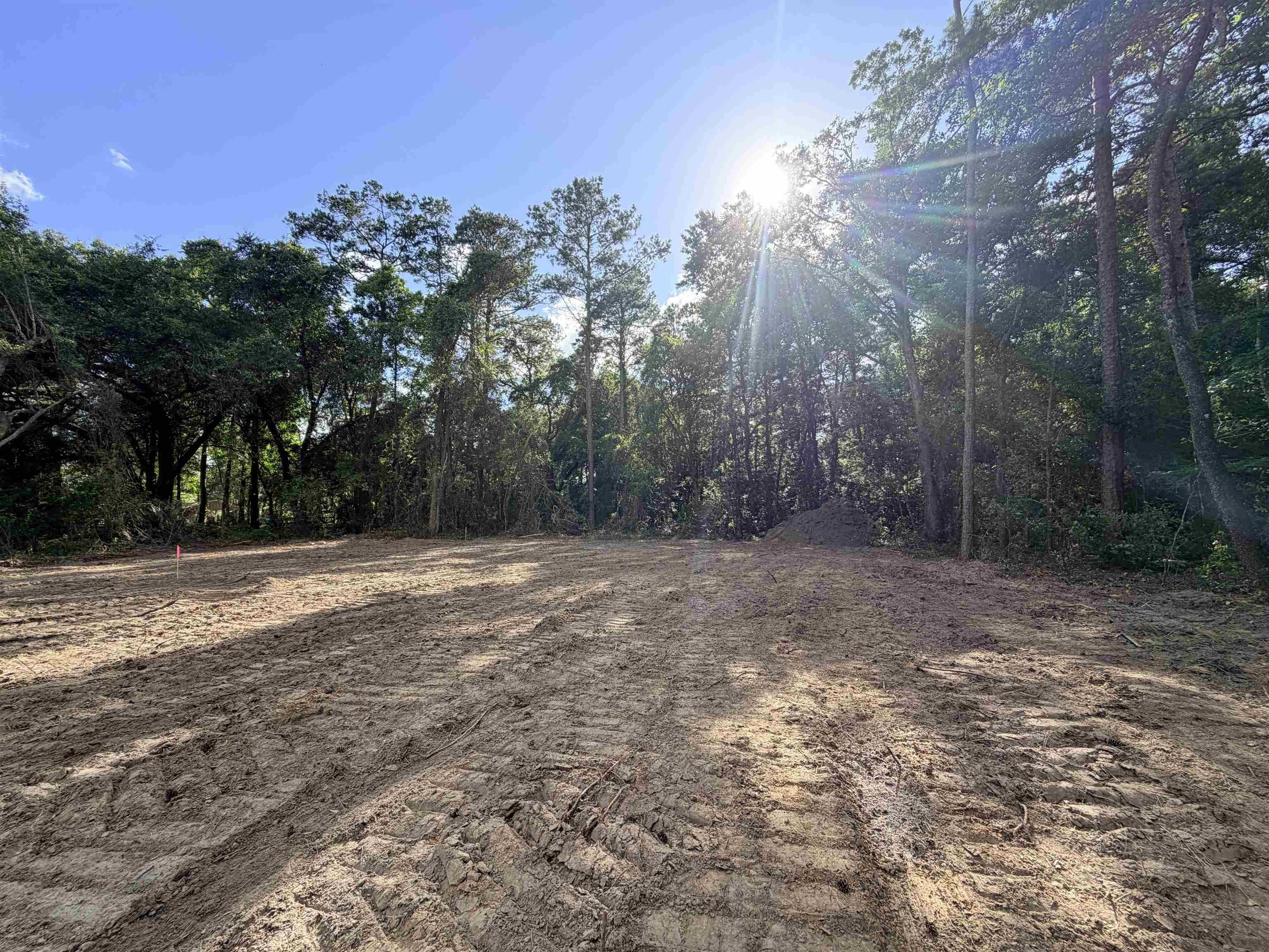 3006 Grady Road. Tallahassee, FL 32312