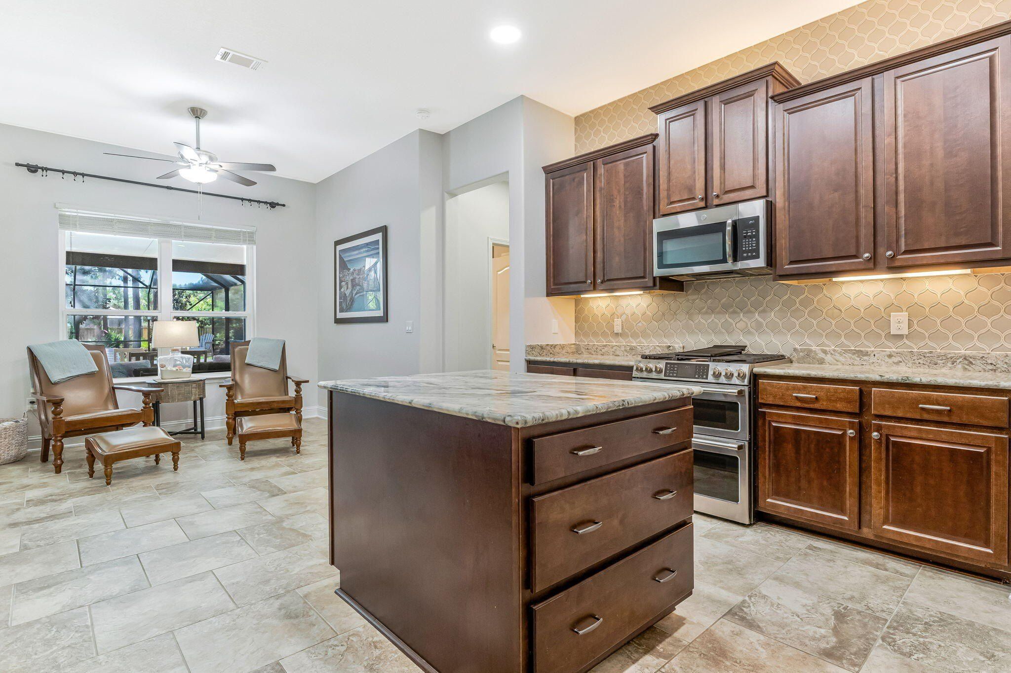1909 Jamaica Drive. Navarre, FL 32566