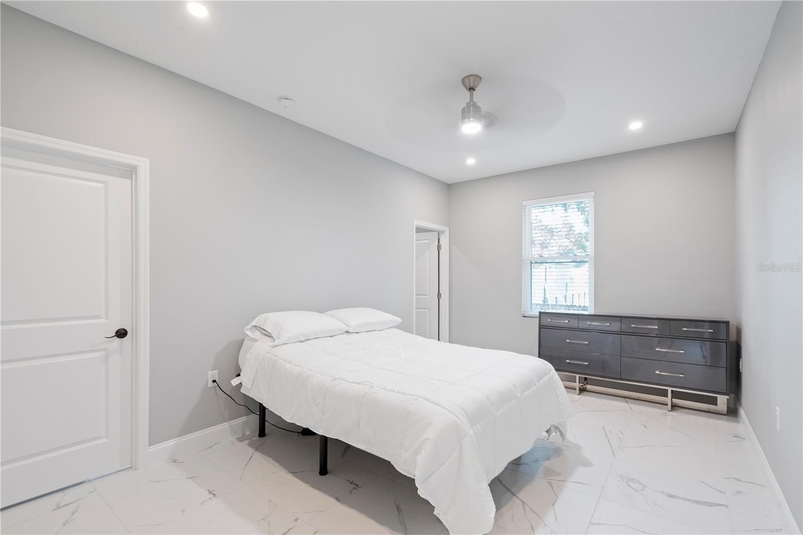 3225 Laurel Avenue. Clearwater, FL 33762