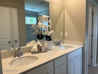 561 Avalon Woods Lane. Jacksonville, FL 32218