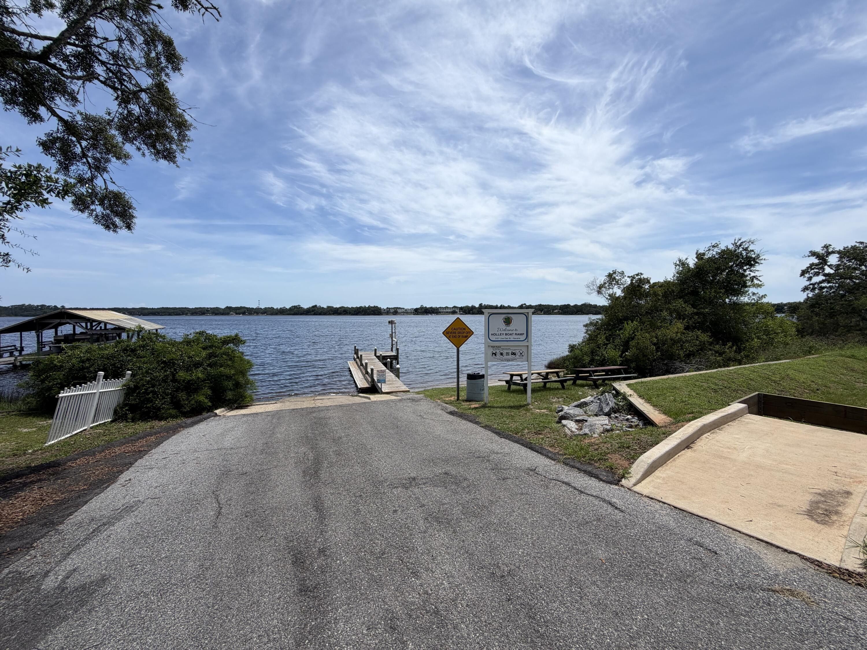 7342 Noah Street. Navarre, FL 32566