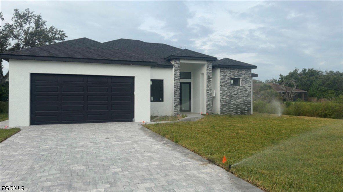 3811 37Th Street Sw. Lehigh Acres, FL 33976