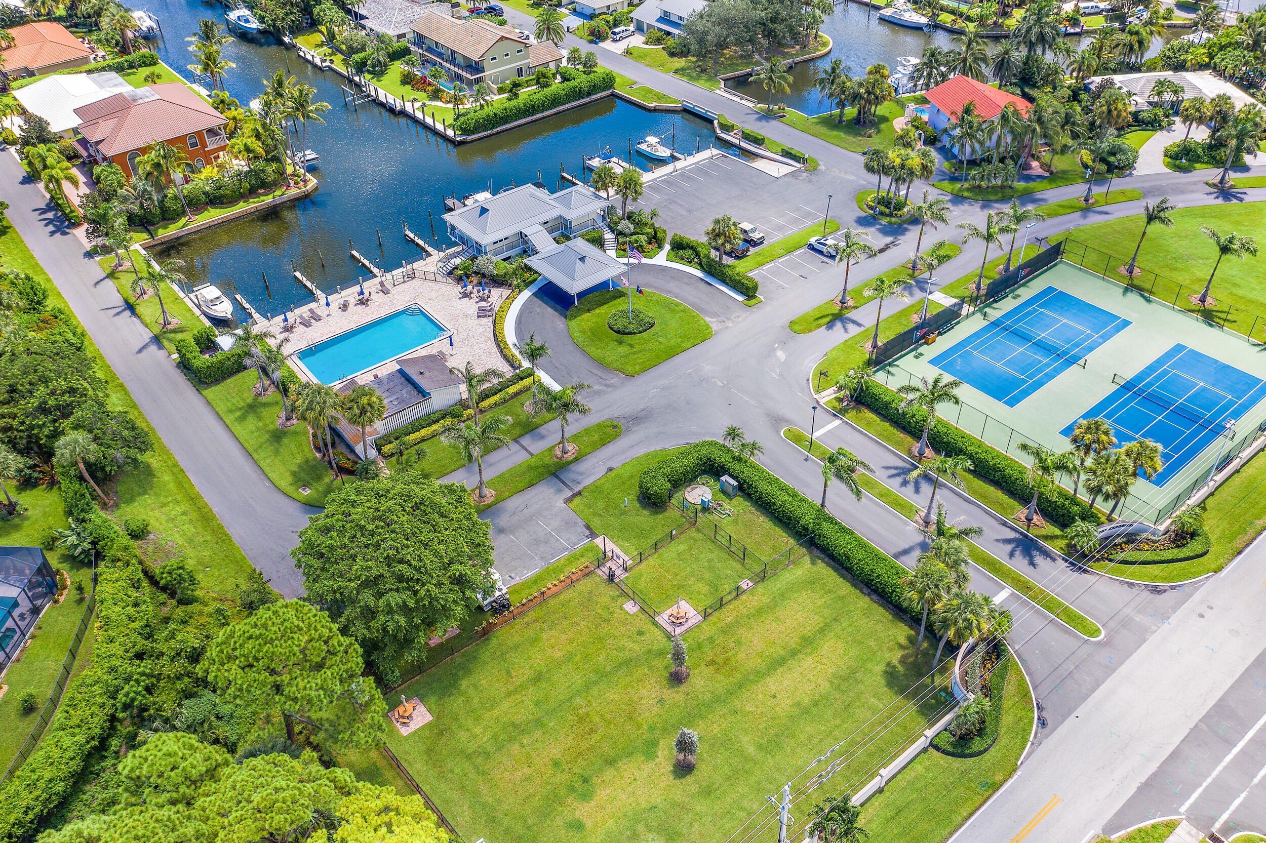 8967 Se Star Island Way. Hobe Sound, FL 33455