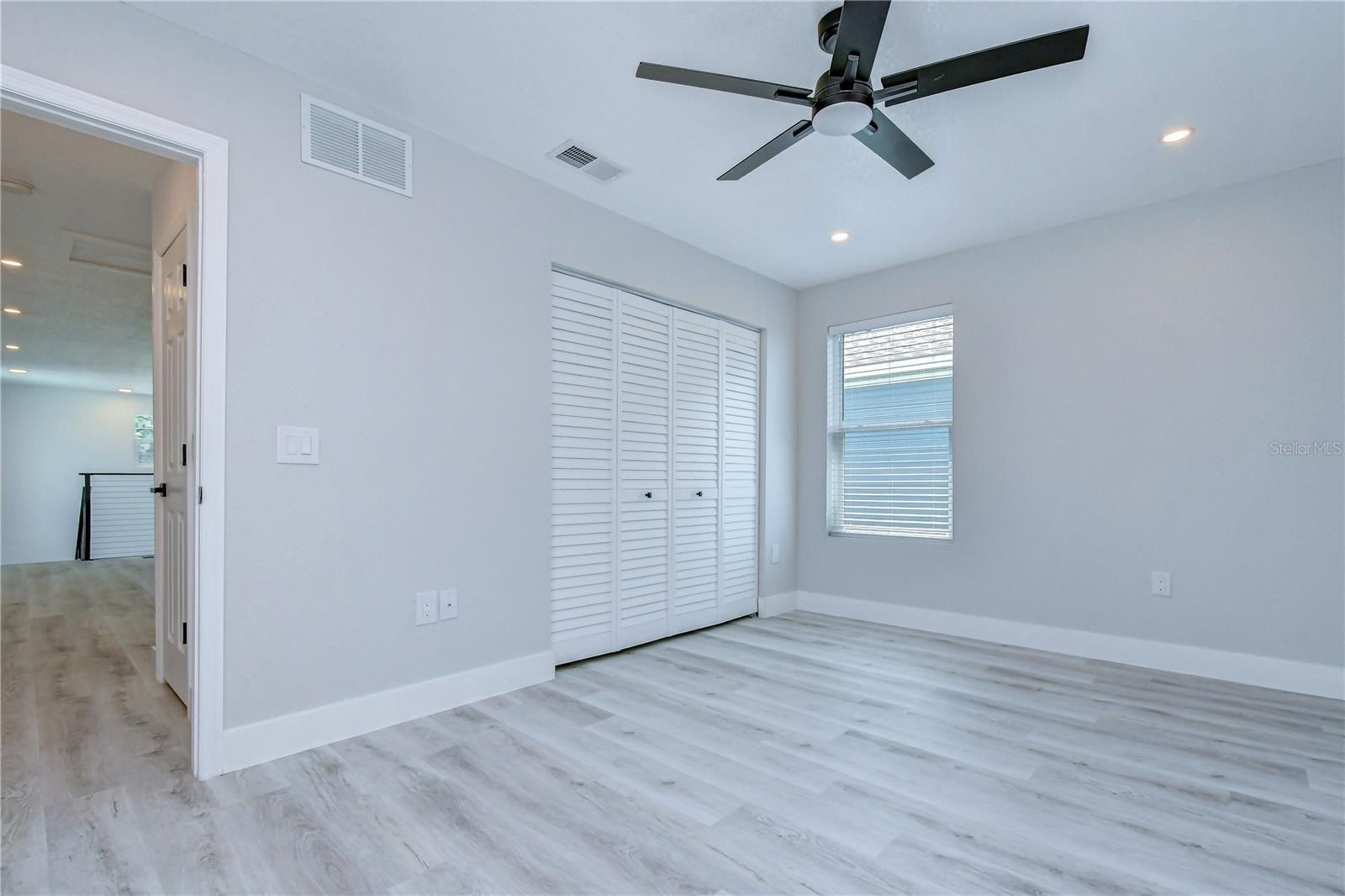 214 8Th Avenue Drive W. Bradenton, FL 34205