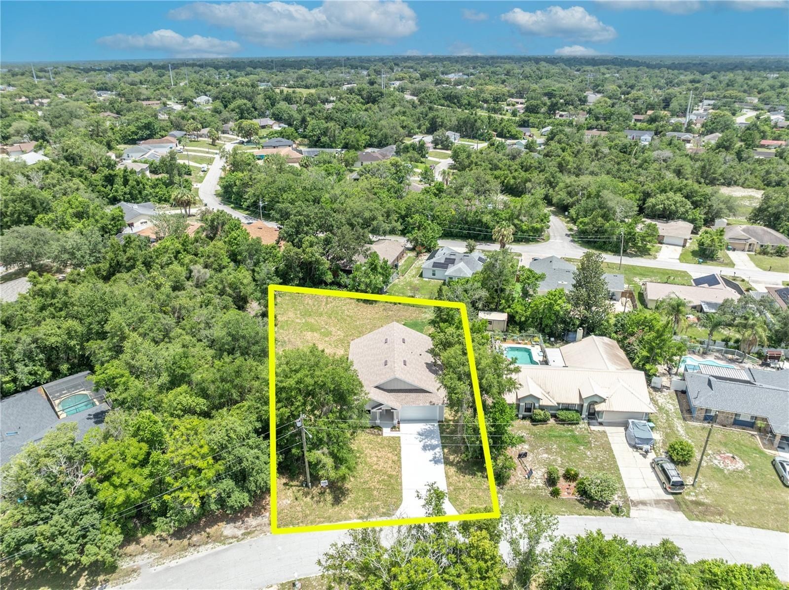 631 S Anchor Drive. Deltona, FL 32725