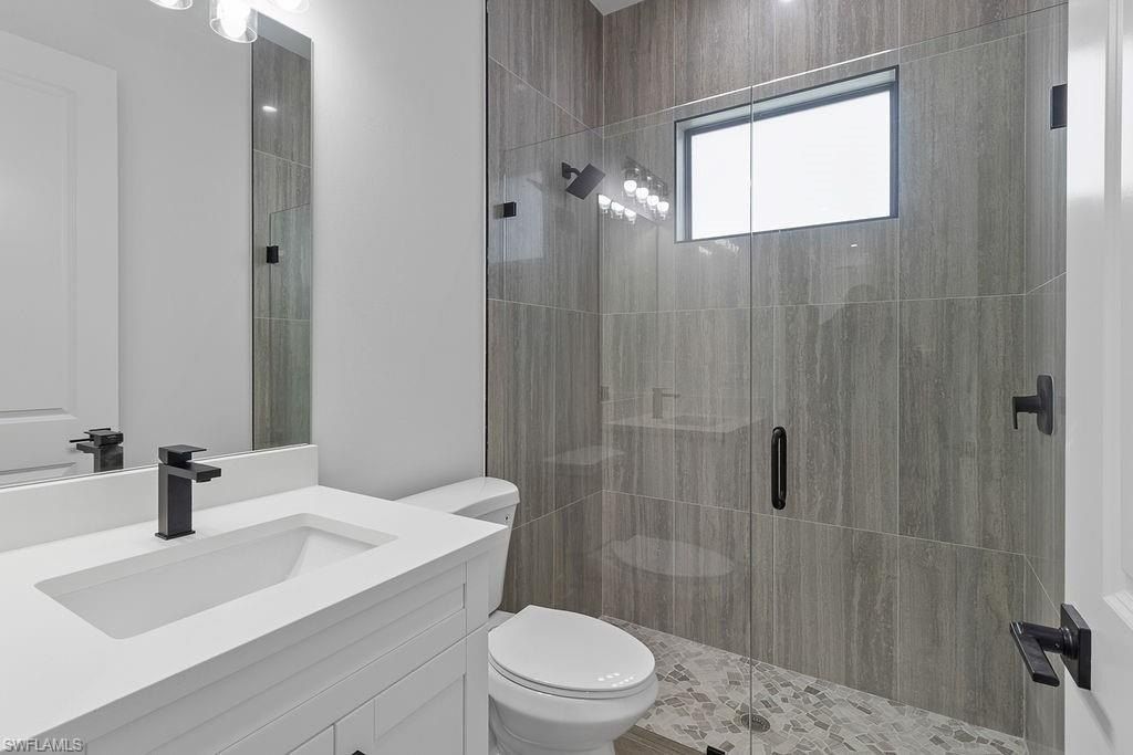 4273 16Th Ave Ne. Naples, FL 34120