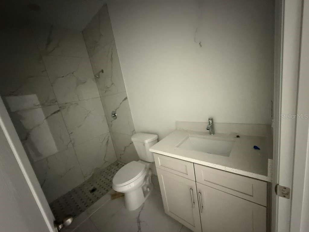 125 Pine Street. Orlando, FL 32824