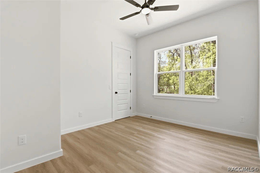 3968 N Indianhead Road. Hernando, FL 34442