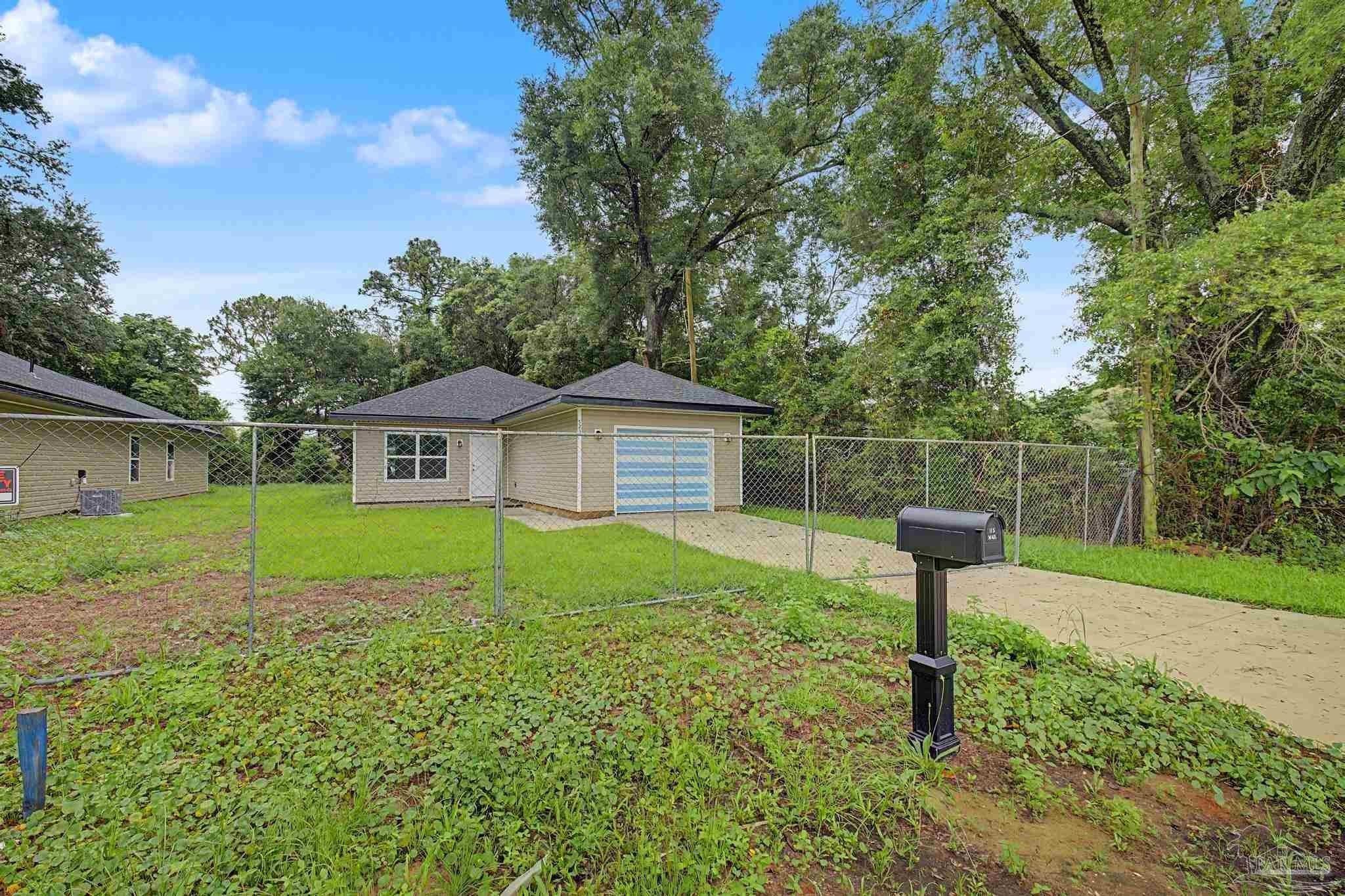 523 Bayliss Ct. Pensacola, FL 32505