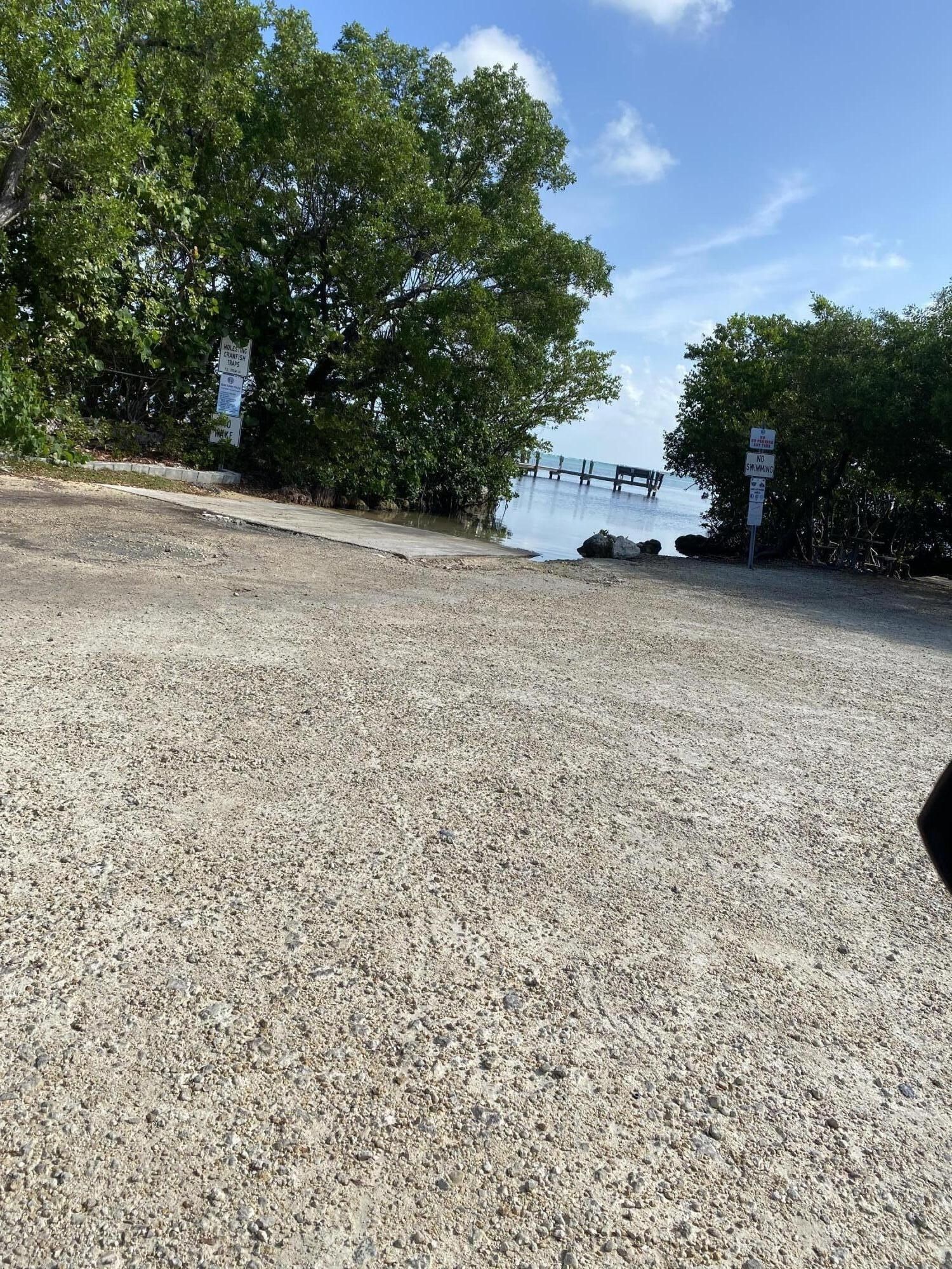 106 S Bay Harbor Drive. Key Largo, FL 33037