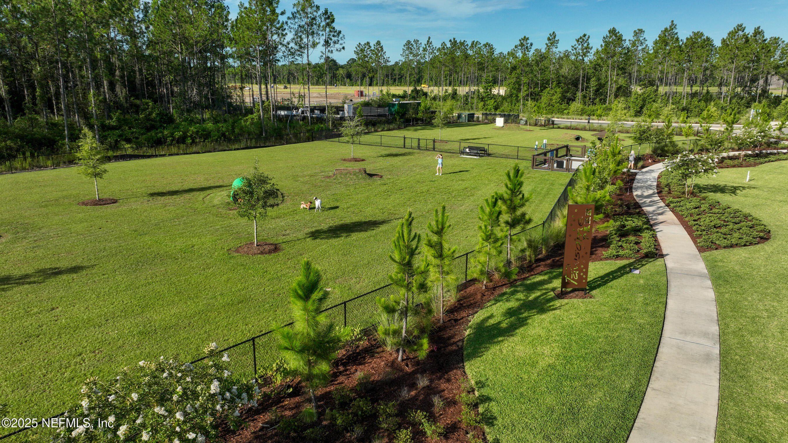 76573 Winterfield Drive. Yulee, FL 32097
