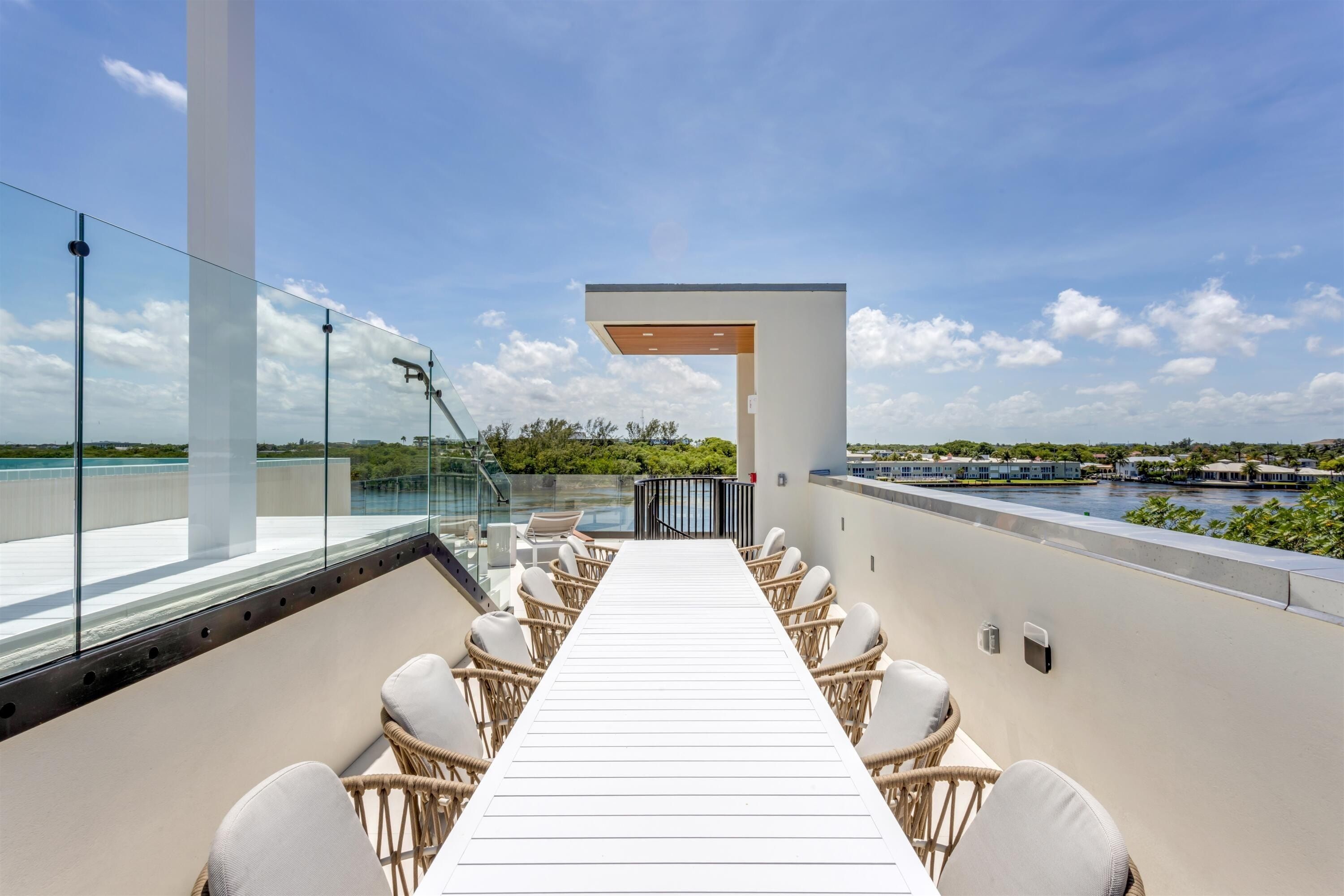 900 Lago Mar Lane. Boca Raton, FL 33431