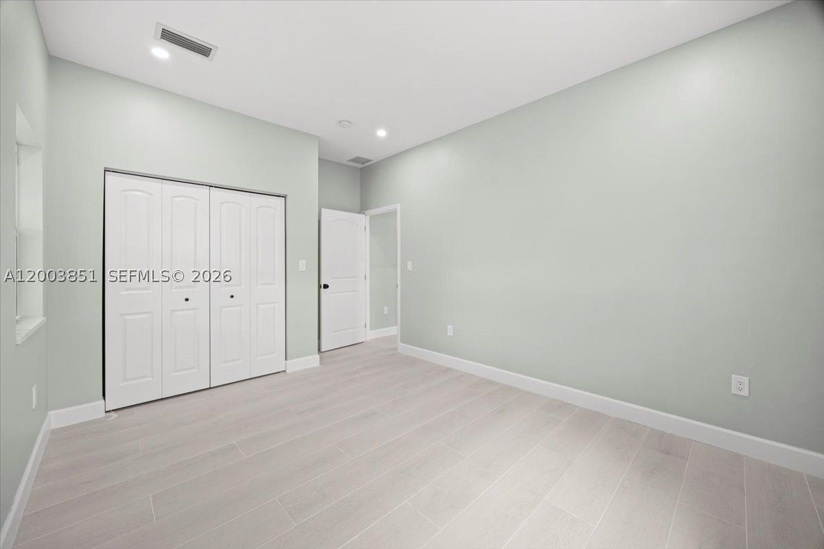 930 34Th St. West Palm Beach, FL 33407